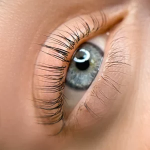Laminación de pestañas